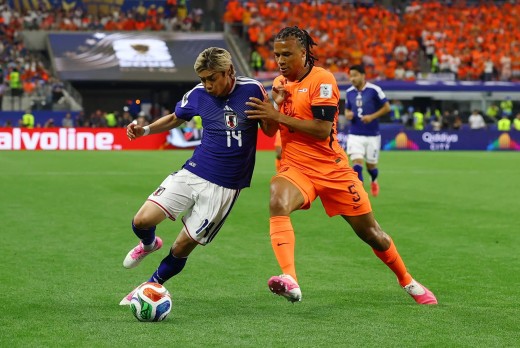 Países Bajos y Japón firman una de las primeras grandes batallas del Mundial